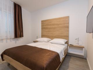 Guest House Petra Trogir Exterior photo