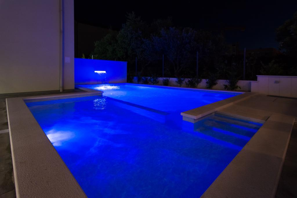 Guest House Petra Trogir Exterior photo