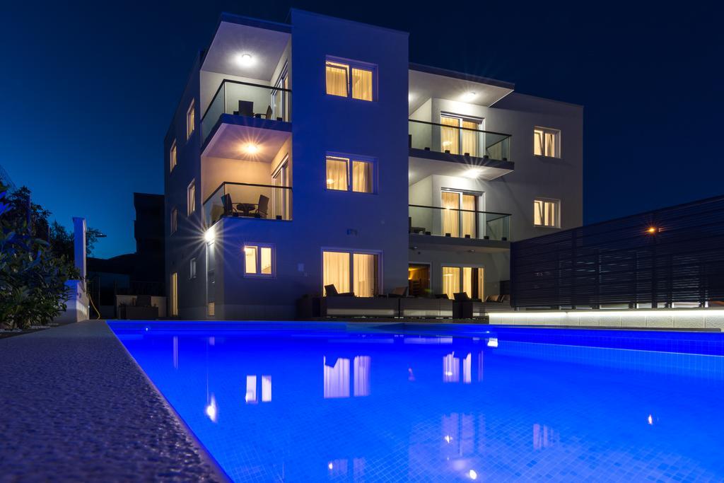 Guest House Petra Trogir Exterior photo